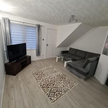 Lovely 2 Bedroom Flat In Nice Inversness Area. Inverness Kültér fotó