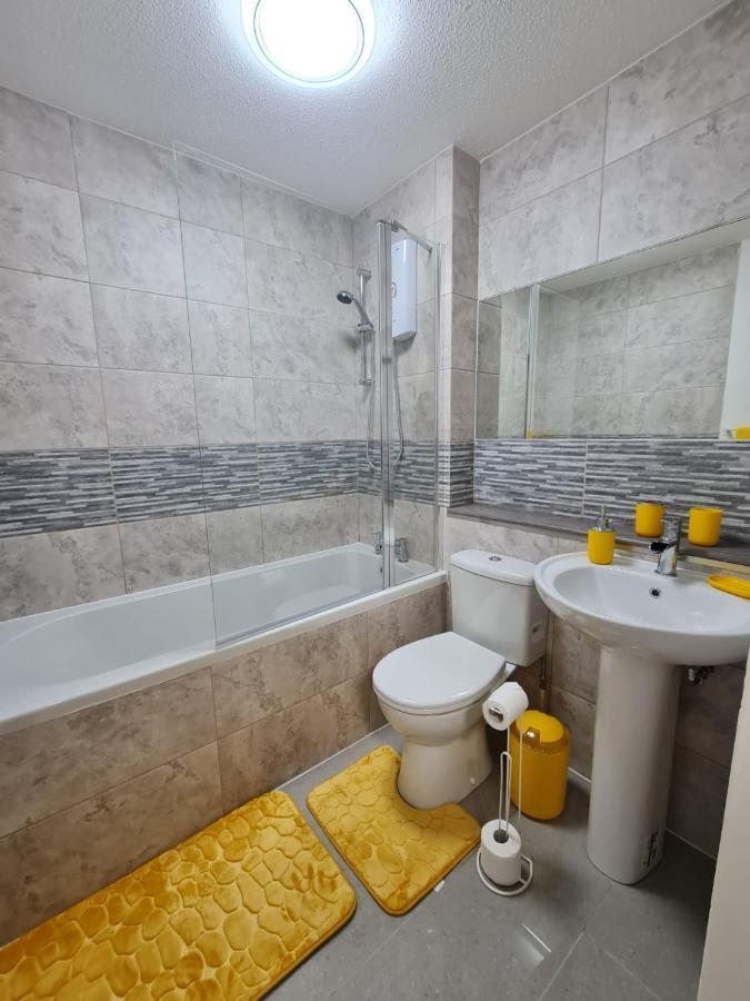 Lovely 2 Bedroom Flat In Nice Inversness Area. Inverness Kültér fotó